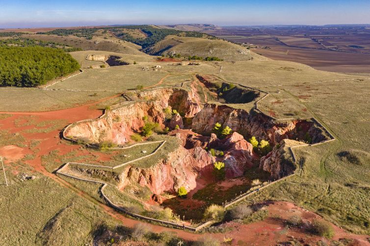 26-Miniere di Bauxite dall'alto